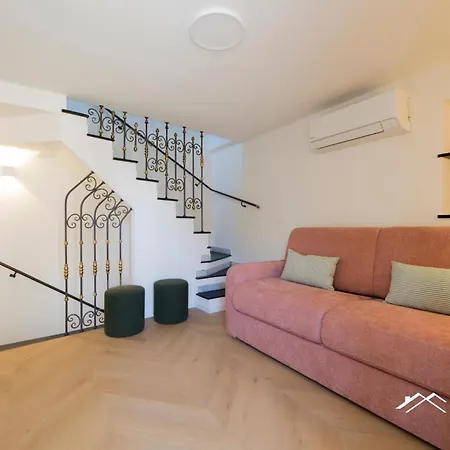 2min | 2br| Wifi|a/c| By Tilo Aparthotel Genova